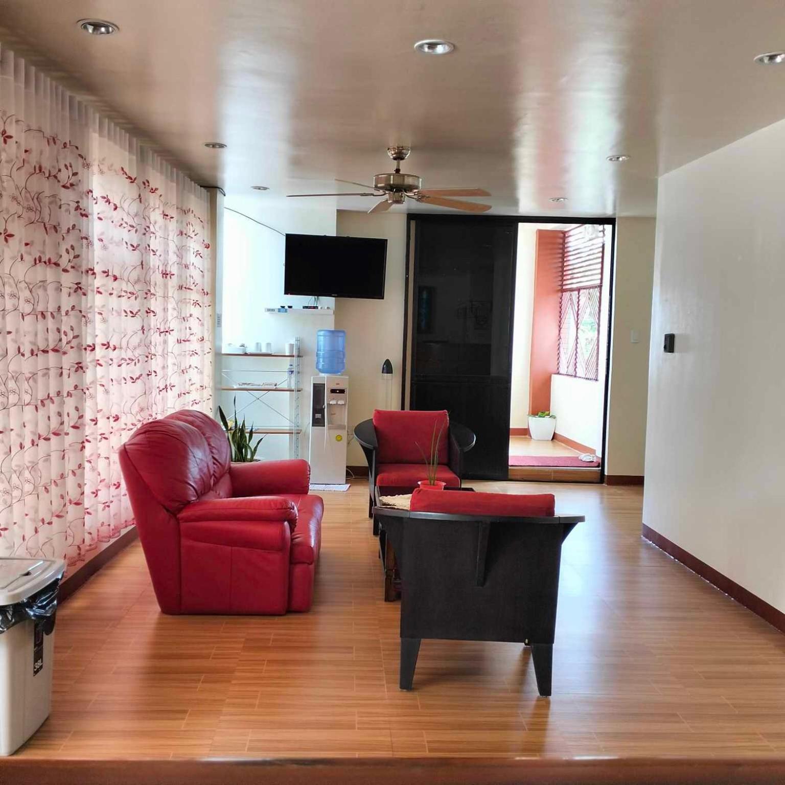 Tessie'S Home Stay Bed & Breakfast بويرتو برينسيسا المظهر الخارجي الصورة