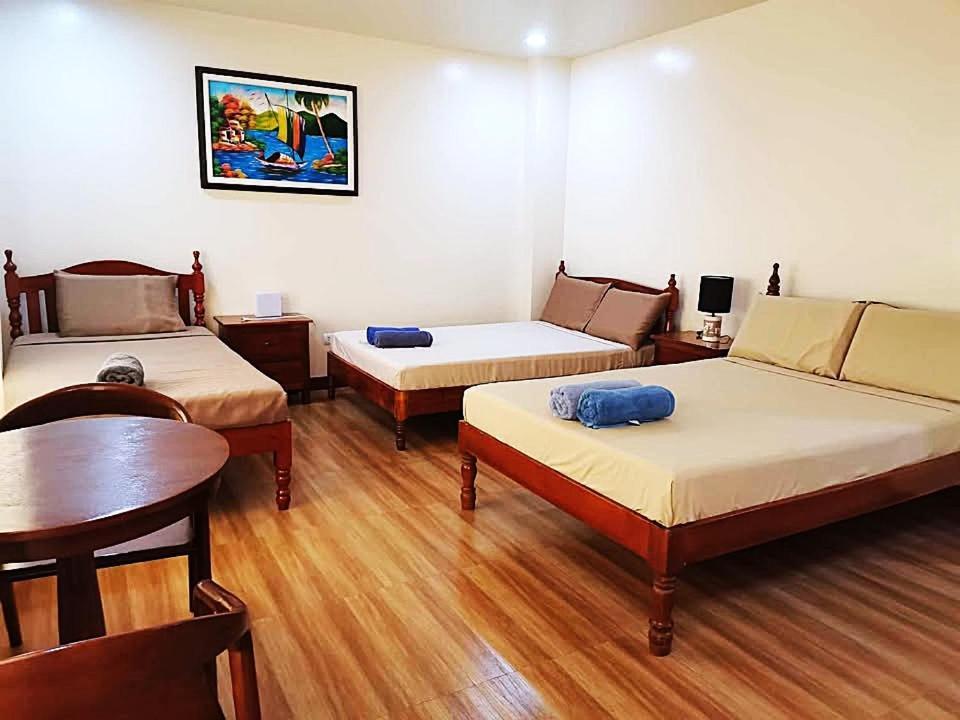 Tessie'S Home Stay Bed & Breakfast بويرتو برينسيسا المظهر الخارجي الصورة